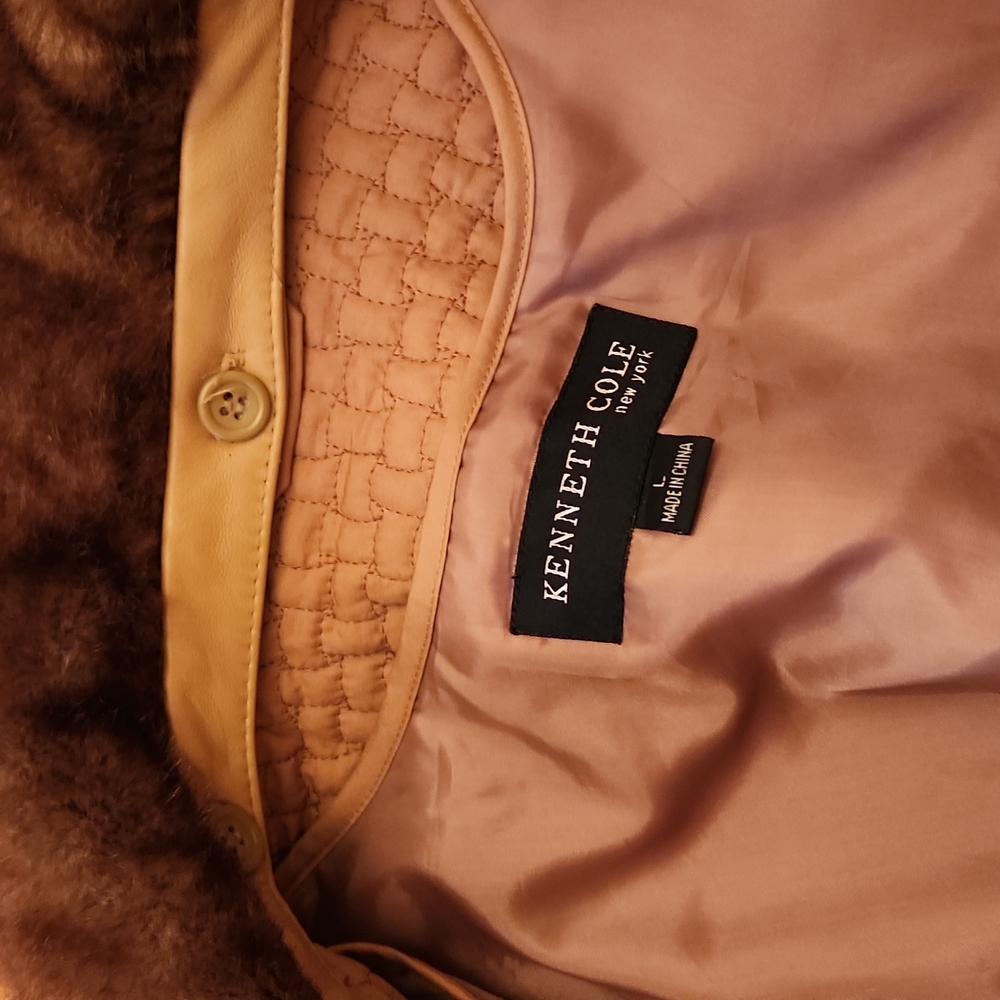 Jacket - Picture 2 of 4